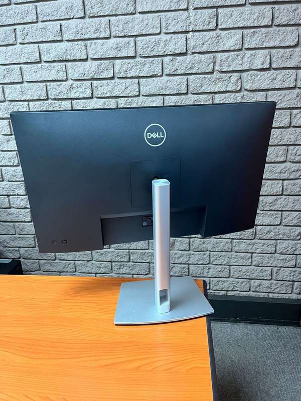 Dell P2722H FHD Monitor