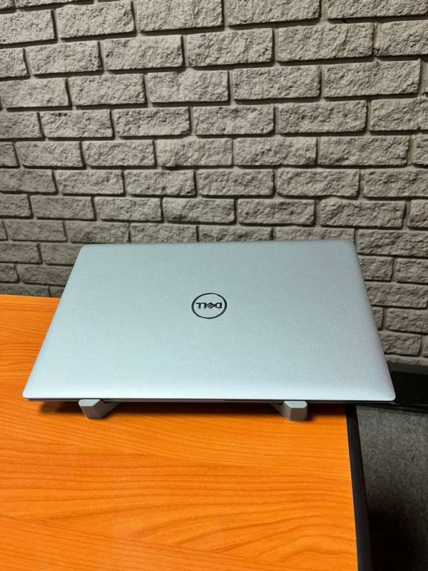 Dell Ltaitude 5540 Core i7 vPro 13th Gen