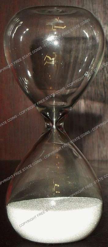 15 Minute White Sand 12cm Classic Hourglass *FREE POSTAGE*
