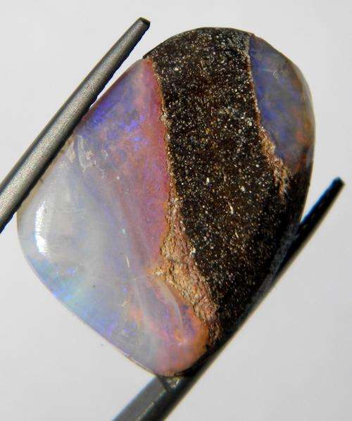 17.42ct. DAZZLING!!! Natural Boulder Australian Boulder Opel on matrix ~NR!!