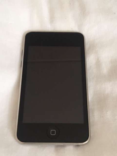 Apple iPod Touch 3rd Generation 32GB