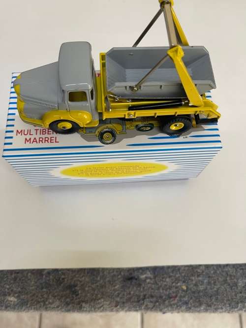 Dinky toys