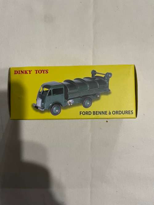 Dinky toys