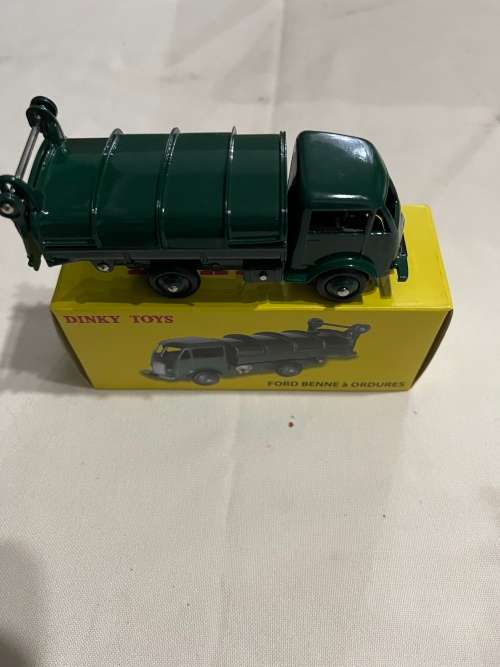 Dinky toys