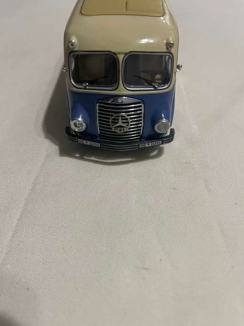 Dinky toys