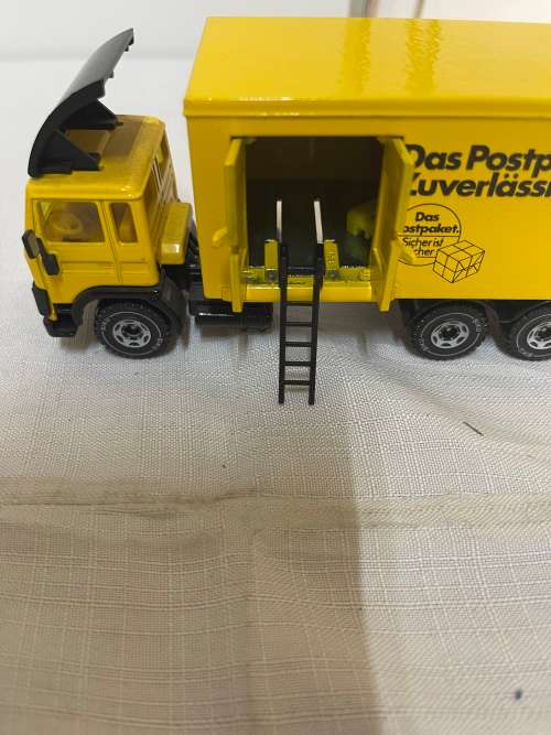 Dinky toys