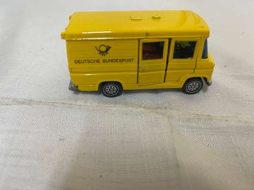 Dinky toys