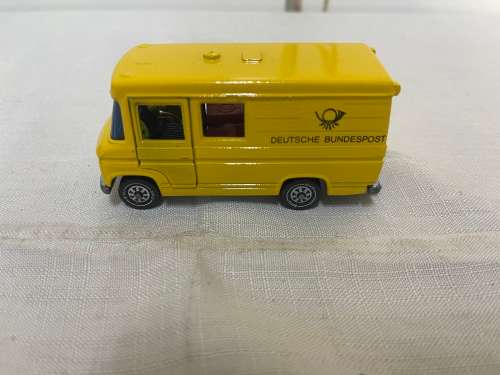 Dinky toys