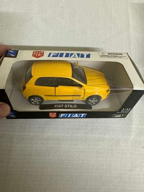 NEW RAY TOYS