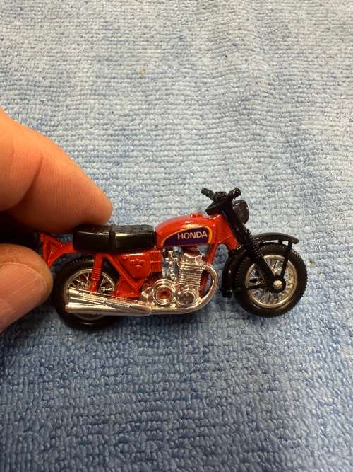 MATCHBOX TOYS