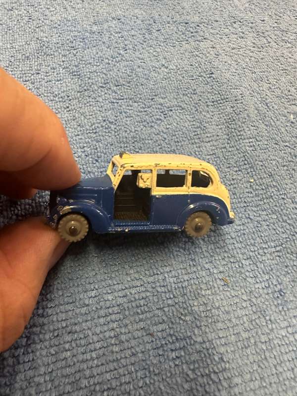 DINKY TOYS