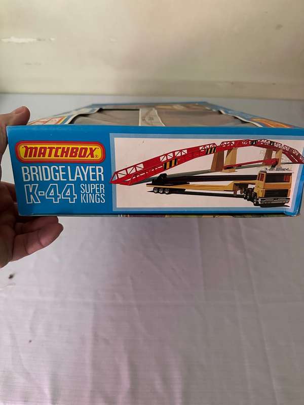 MATCHBOX TOYS