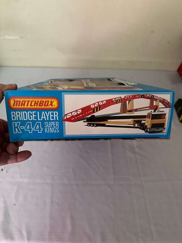 MATCHBOX TOYS