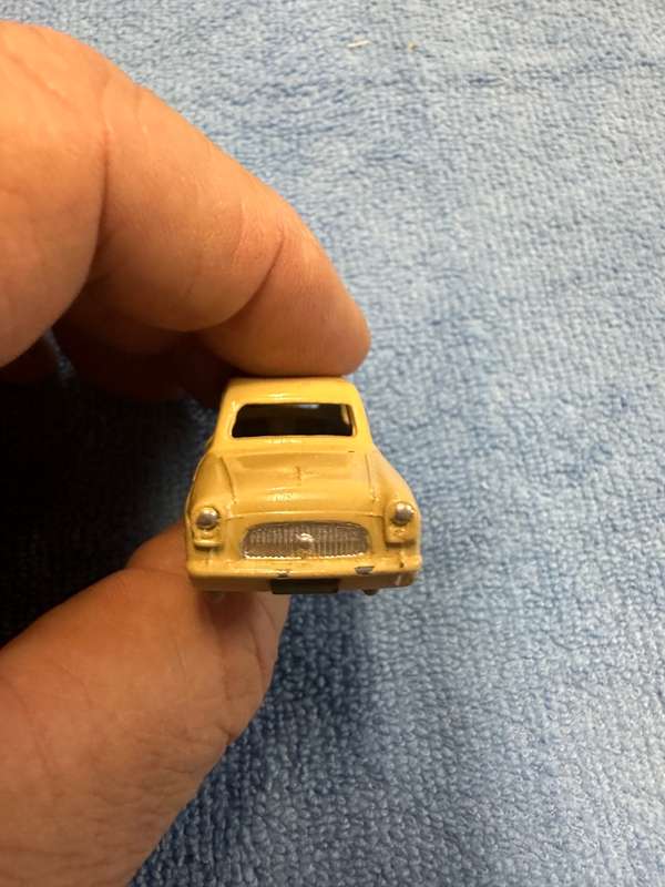 DINKY TOYS