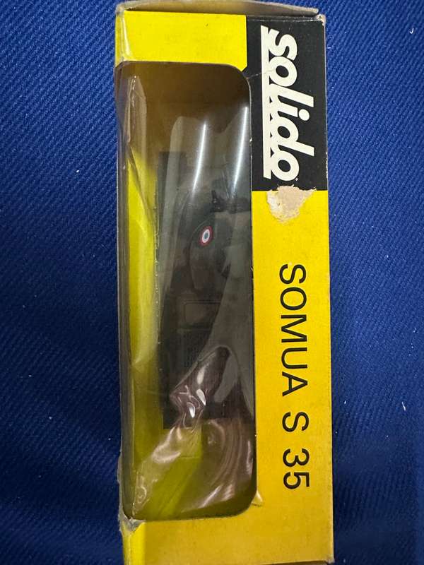 DINKY TOYS