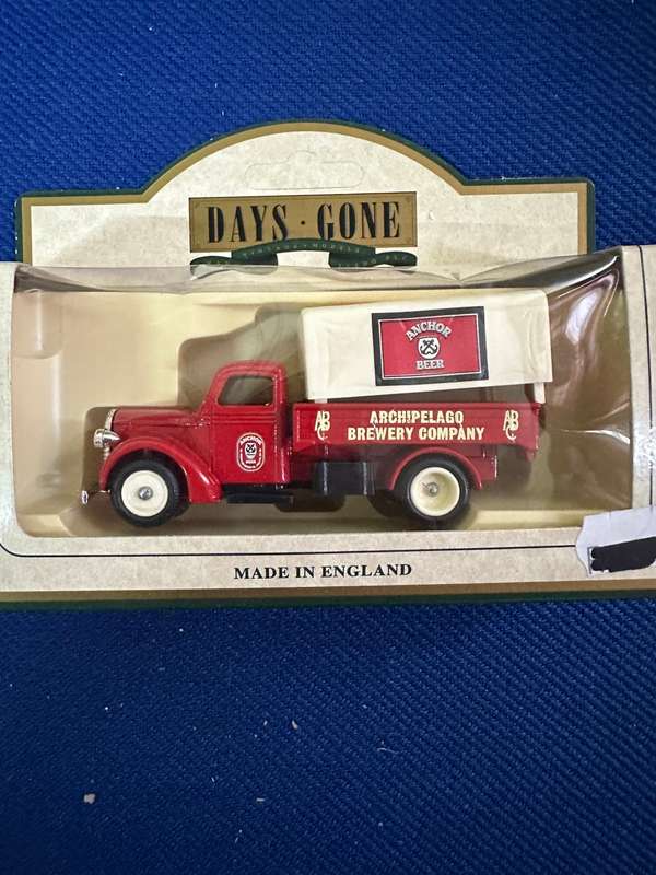 MATCHBOX TOYS