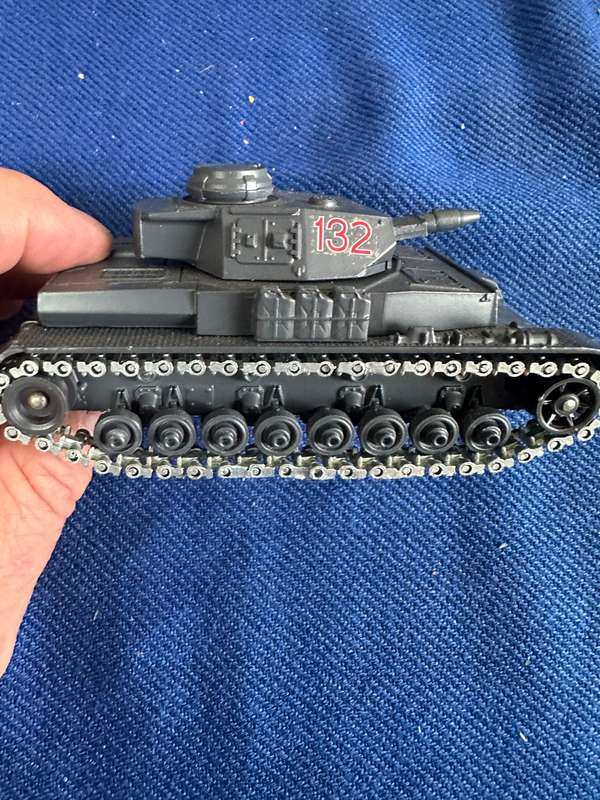 DINKY TOYS