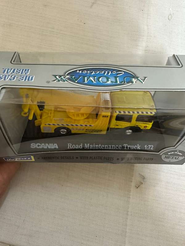DINKY TOYS