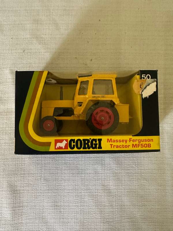 CORGI TOYS