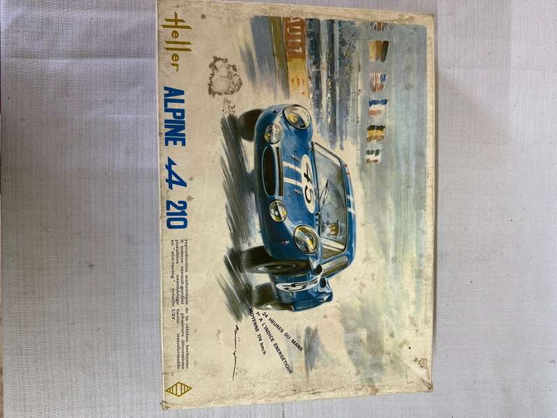 MODEL KIT ALPINE A 210