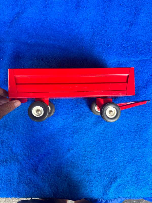 STRIKE TOYS