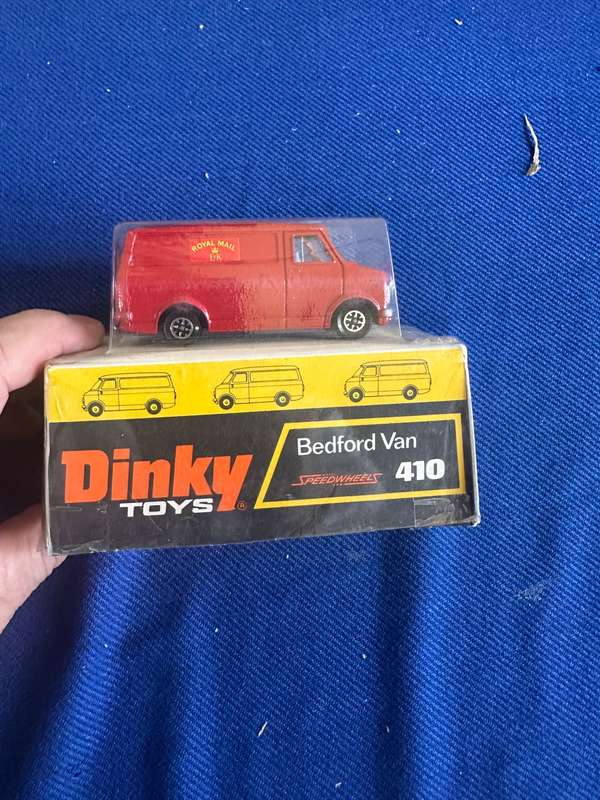 DINKY TOYS