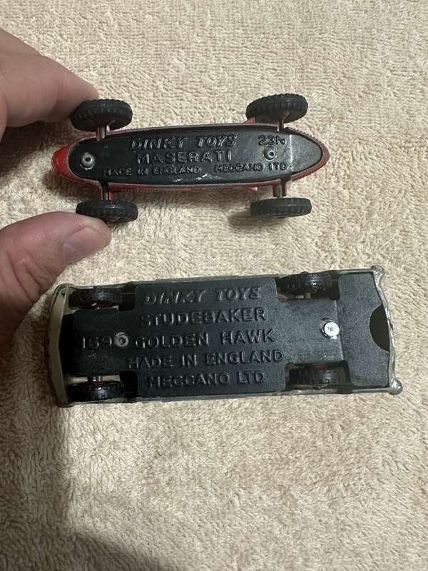 DINKY TOYS