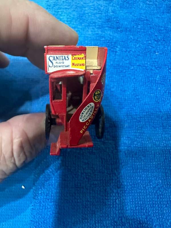 MATCHBOX TOYS
