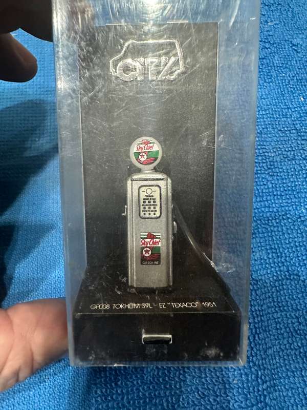 TEXACO FUEL PUMP