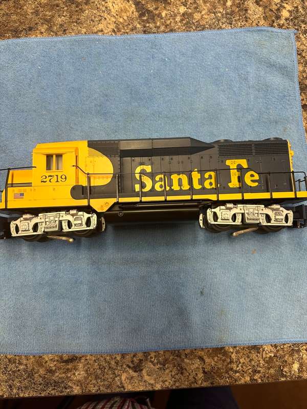 MODEL TRAIN