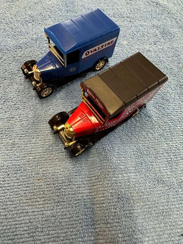 CORGI TOYS