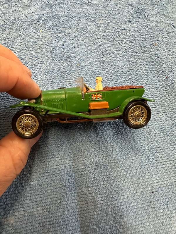 CORGI TOYS