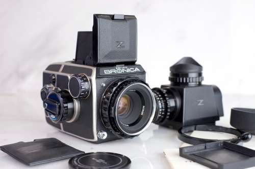 Bronica Zenza EC-TL Medium Format Camera 120 KIT