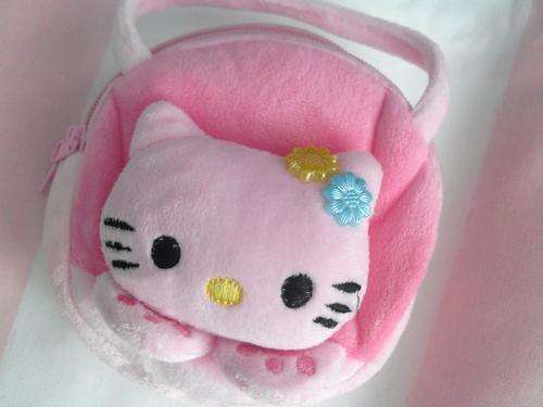 HELLO KITTY PLUSH COIN PURSE