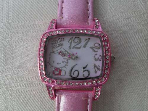HELLO KITTY WATCH - BRAND NEW DESIGNS