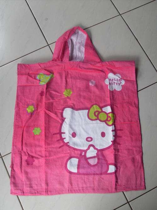 HELLO KITTY  TOWEL PONCHO