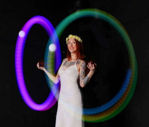 LED Poi Balls - 8 Color Lighting Modes - Alternating Color Mode - Set Of 2