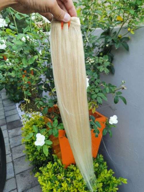 Hair Weaves Extensions - Sew In Weft -100% Human Hair - #613 Blonde +-100g - 18