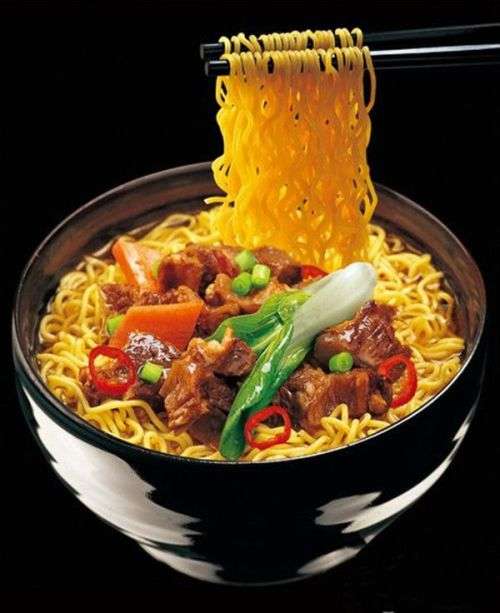 Ramen Instant Noodle,1 Ramen Bowl -Melamine & 1 Alloy Chopsticks - Classic Braised Beef - 2400 g