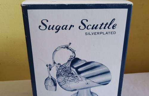 Pristine Vintage Sugar scuttle