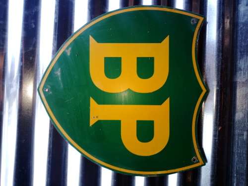 Bp metal sign