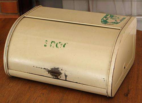VINTAGE LARGE STEEL BREAD BIN