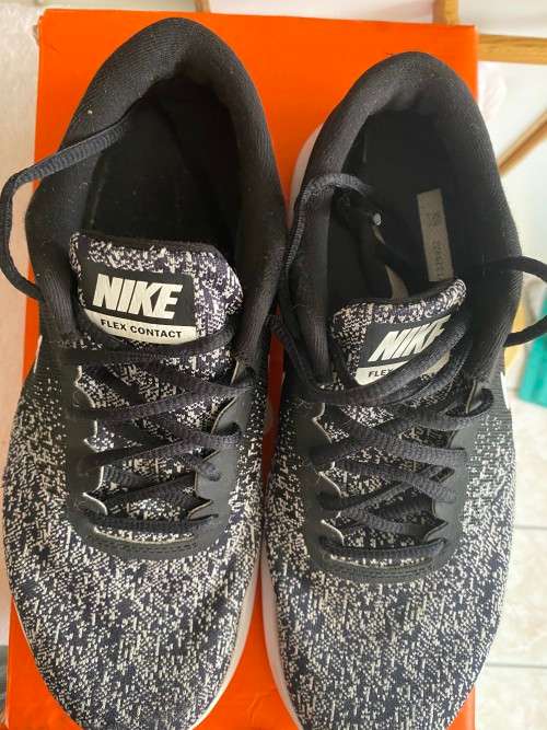 Nike Flex Contact UK7