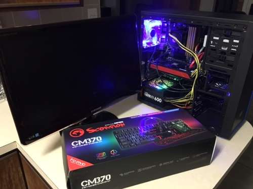 PC, MONITOR + ACCESSORIES KIT