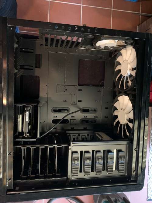ENTRY LEVEL GAMING PC + KEYBOARD KIT