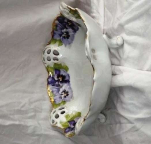 Rosenthal!!! Moliere Bavaria pierced dish ( Viktoria Luise )