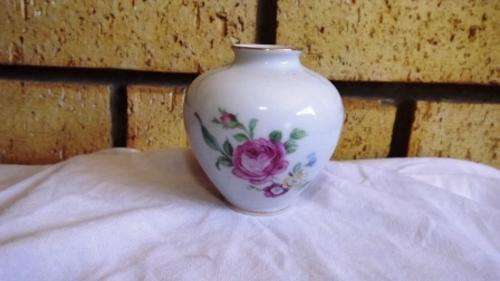 Lovely small porcelain flower vase with rose pattern