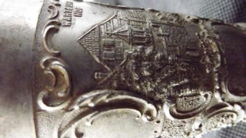 Stunning, detailed pewter cup with Wartburg castle
