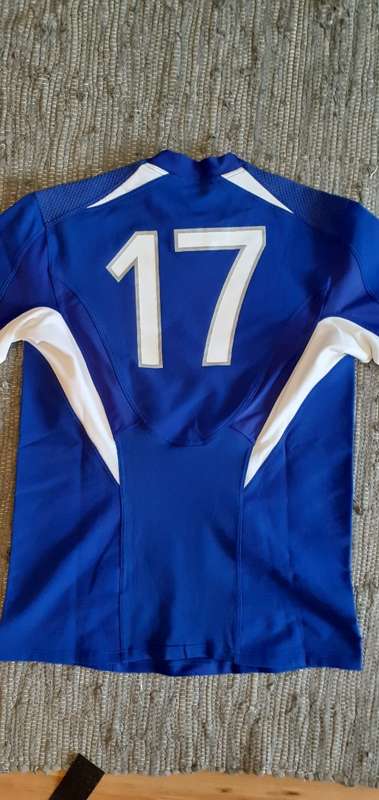 Match worn France Jersey 2005 signed by Springbok opponents