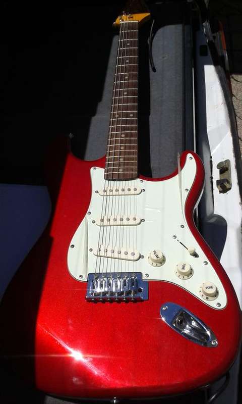 SNX Electric guitar with Amplifier and Tuner